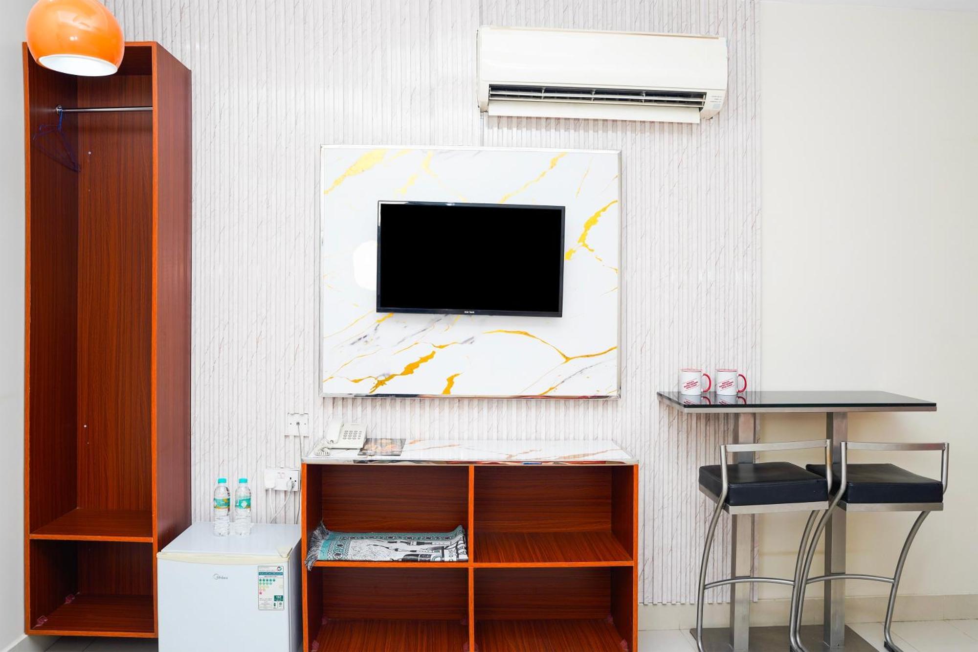 Al Bayrahaa Hotel Apartments Seeb Luaran gambar